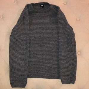 H&M Textured Stripe Pattern | Gray Sweater